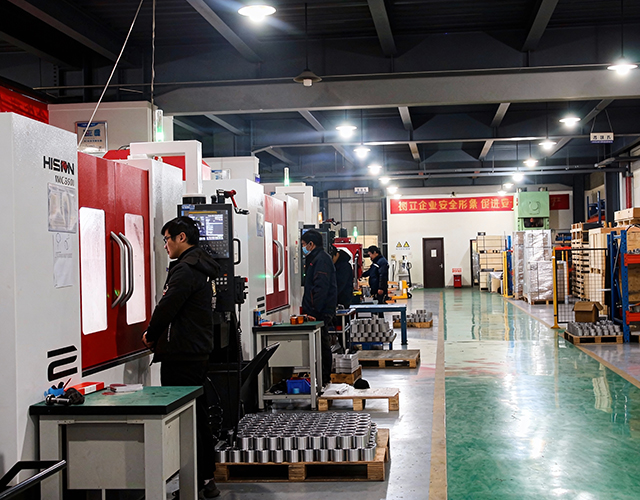 CNC milling precision machining equipment at Starway