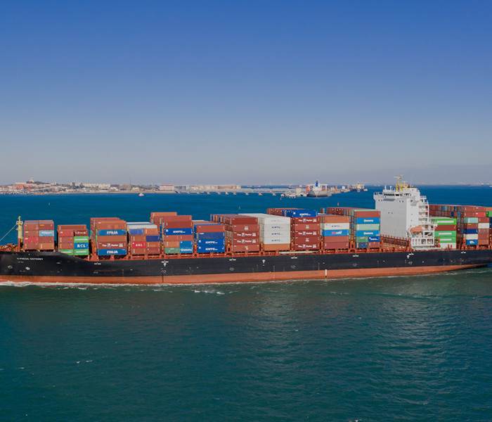 Global shipping logistics service