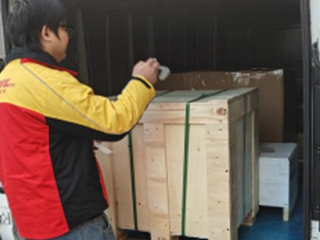 Parts delivery shipping step